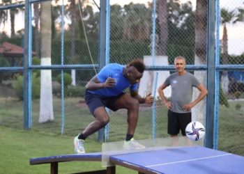 Adana Demirspor’un Fenerbahçe Mesaisi Sürüyor