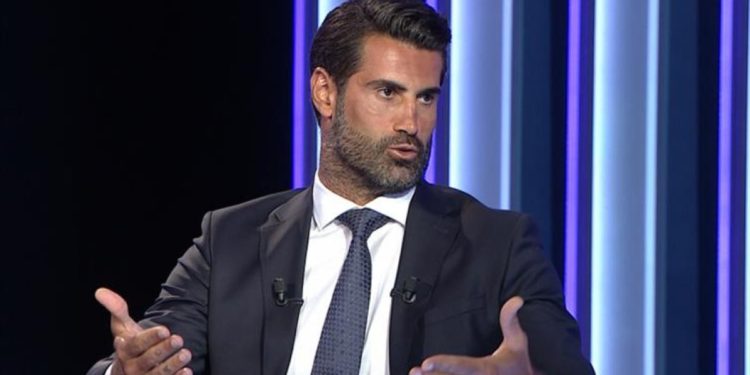 “Demirspor’un ilk 11 seçimi yanlış”