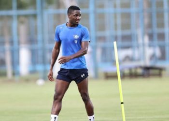 Akintola çalışmalara başladı