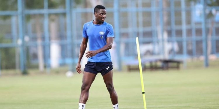 Akintola çalışmalara başladı