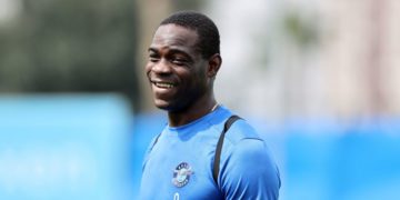 Balotelli sitem etti